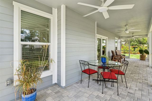 302 W COMANCHE AVENUE, Tampa, FL 33604