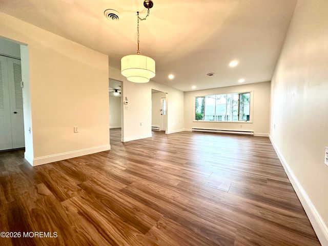 21B Cambridge Circle, Manchester, NJ 08759