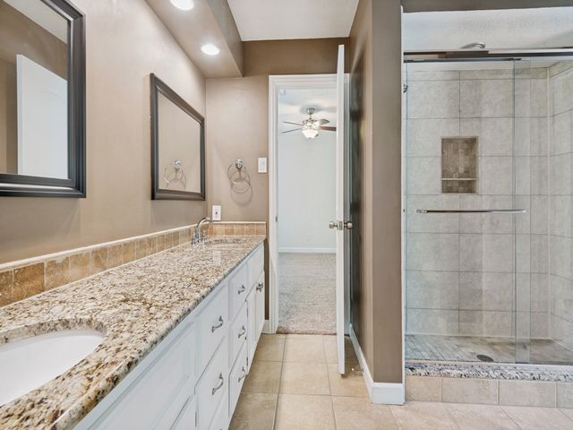 108 Wellesley Drive, Irving, TX 75062