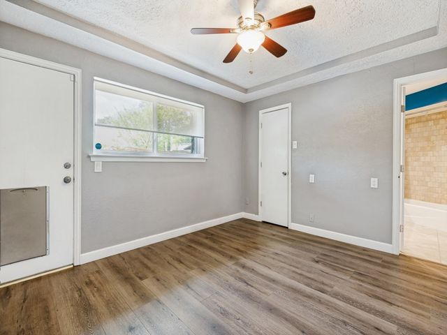 108 Wellesley Drive, Irving, TX 75062