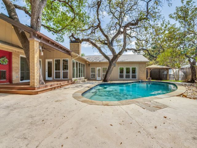 108 Wellesley Drive, Irving, TX 75062