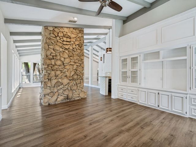 108 Wellesley Drive, Irving, TX 75062