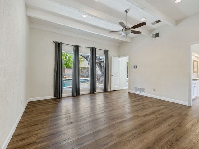 108 Wellesley Drive, Irving, TX 75062