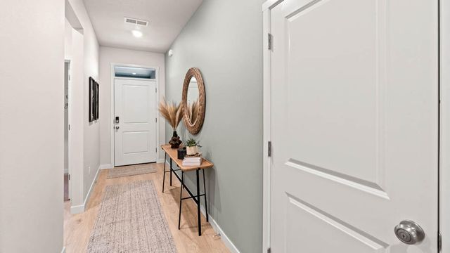 21228 SE Pelee Drive, Bend, OR 97702