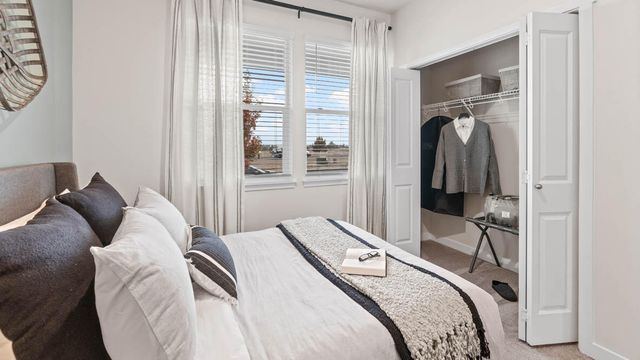 21228 SE Pelee Drive, Bend, OR 97702