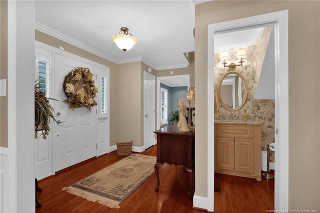 208 Shawcroft Road, Fayetteville, NC 28311