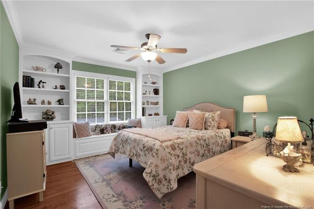 208 Shawcroft Road, Fayetteville, NC 28311