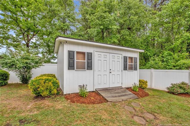 208 Shawcroft Road, Fayetteville, NC 28311