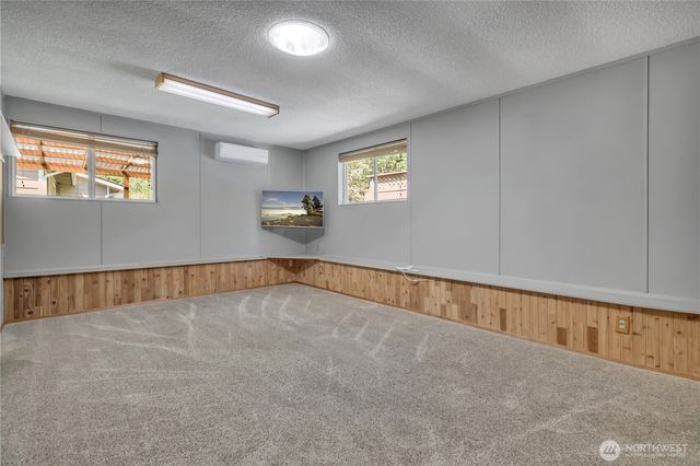 31032 228th Avenue SE, Black Diamond, WA 98010