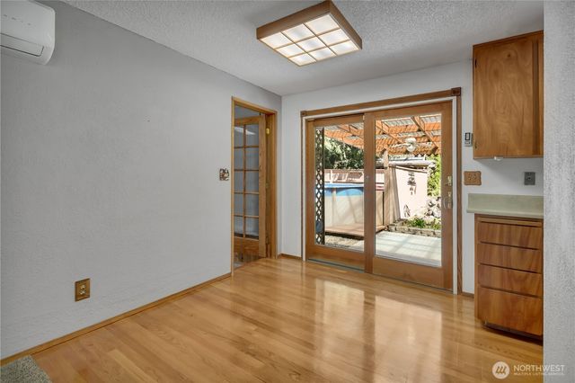 31032 228th Avenue SE, Black Diamond, WA 98010