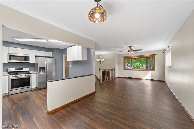 2540 Ashdale Drive, Twinsburg, OH 44087