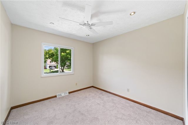 2540 Ashdale Drive, Twinsburg, OH 44087
