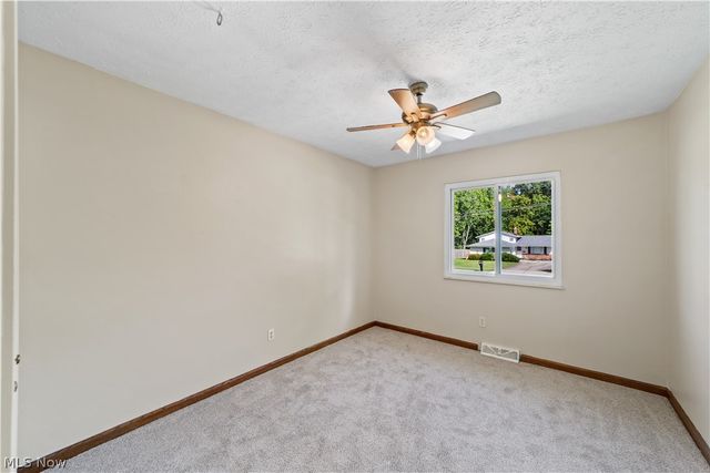 2540 Ashdale Drive, Twinsburg, OH 44087