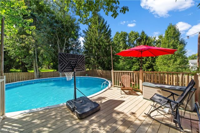 2540 Ashdale Drive, Twinsburg, OH 44087