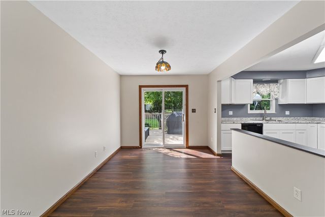 2540 Ashdale Drive, Twinsburg, OH 44087