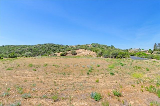 7050 Royal View Court, Yucaipa, CA 92399