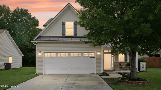 2310 Great Laurel Court, Greenville, NC 27834