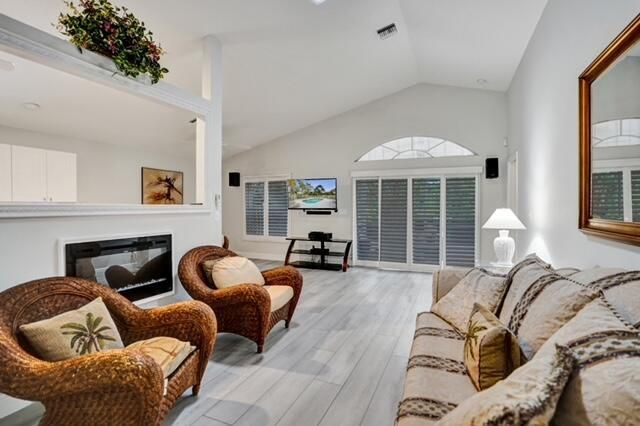 1628 Carriage Brooke Drive, Wellington, FL 33414