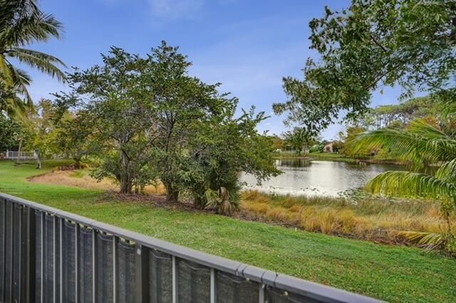 1628 Carriage Brooke Drive, Wellington, FL 33414