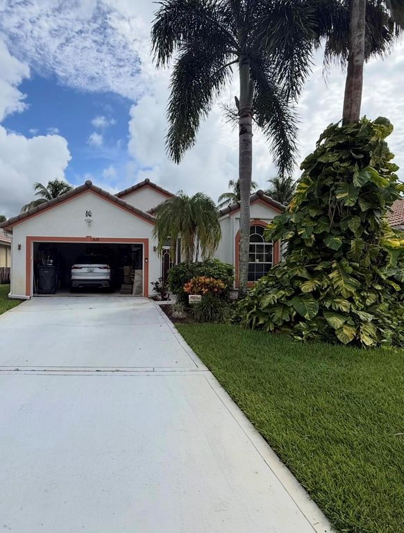 1628 Carriage Brooke Drive, Wellington, FL 33414