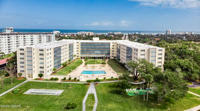 1224 S Peninsula Dr Apt 415, Daytona Beach, FL 32118