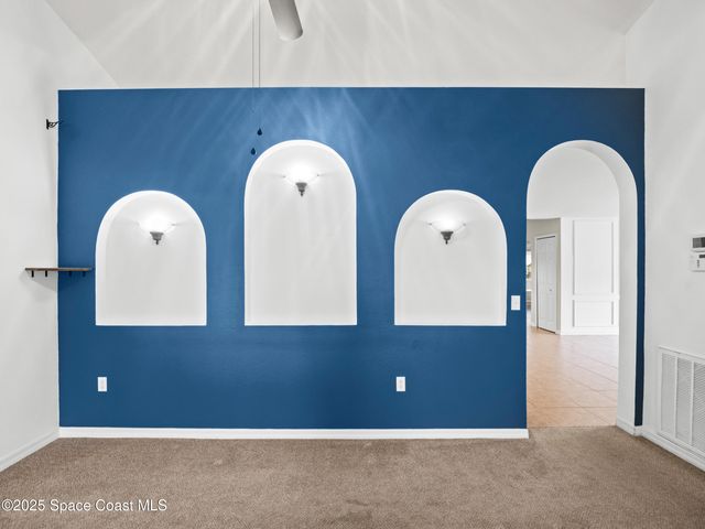 380 Courtney Street SE, Palm Bay, FL 32909