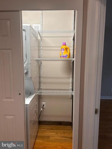 300 W EVESHAM AVE, Magnolia, NJ 08049