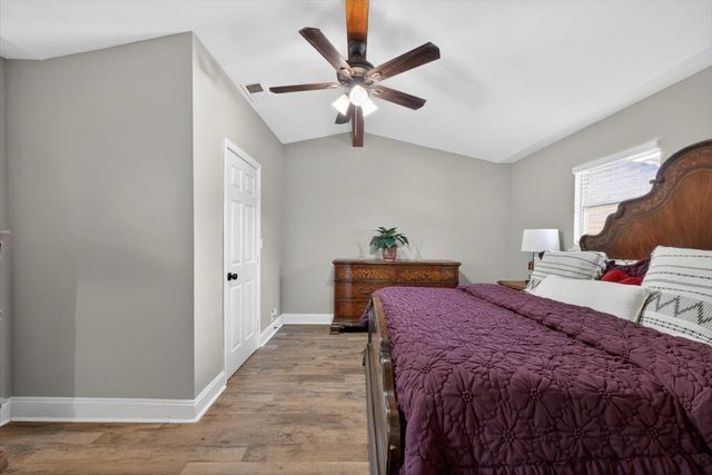 6828 Greenlee Street, Fort Worth, TX 76112