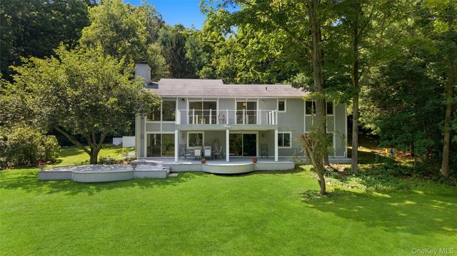 170 Barger Street, Putnam Valley, NY 10579