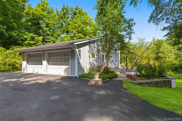 170 Barger Street, Putnam Valley, NY 10579