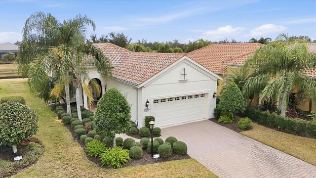 7123 WESTHILL COURT, Lakewood Ranch, FL 34202