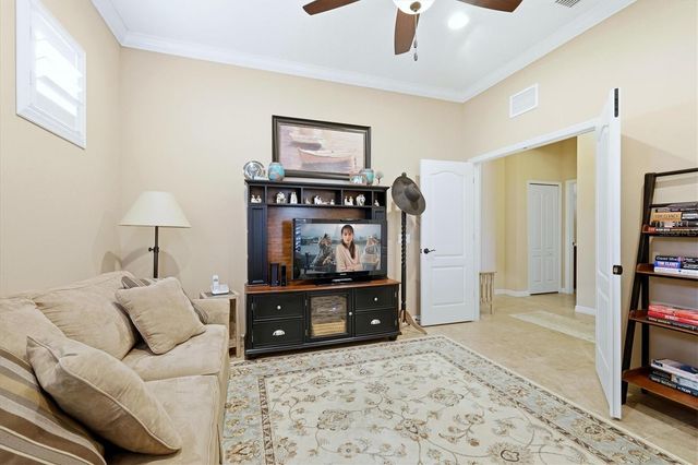 7123 WESTHILL COURT, Lakewood Ranch, FL 34202