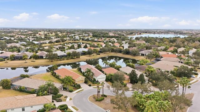 7123 WESTHILL COURT, Lakewood Ranch, FL 34202