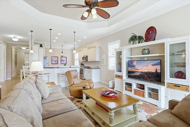 7123 WESTHILL COURT, Lakewood Ranch, FL 34202