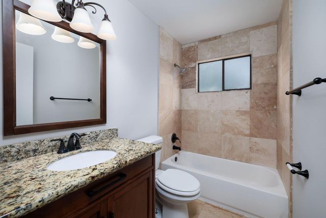 1 Ground Brier Court, The Woodlands, TX 77381