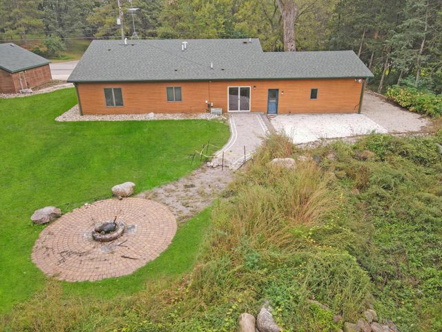 15889 Old Lake Road, Paynesville, MN 56362