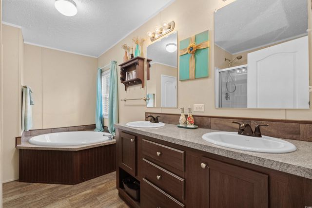 2027 Vaught Ridge Rd., Longs, SC 29568