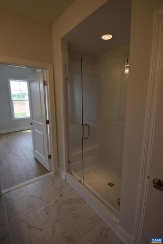129 CRABAPPLE LN, Zion Crossroads, VA 22942