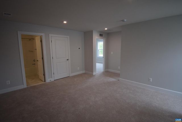 129 CRABAPPLE LN, Zion Crossroads, VA 22942