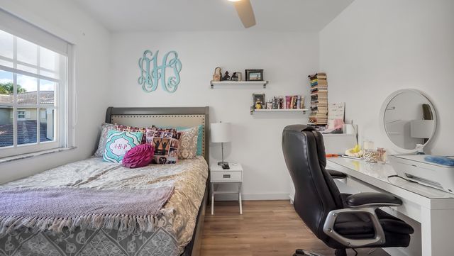 2221 NW 171st Terrace -, Pembroke Pines, FL 33028