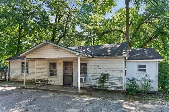 1885 Connally Drive, Atlanta, GA 30344