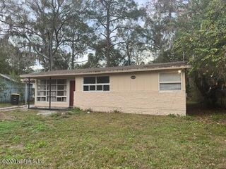 4633 SUFFOLK Avenue, Jacksonville, FL 32208