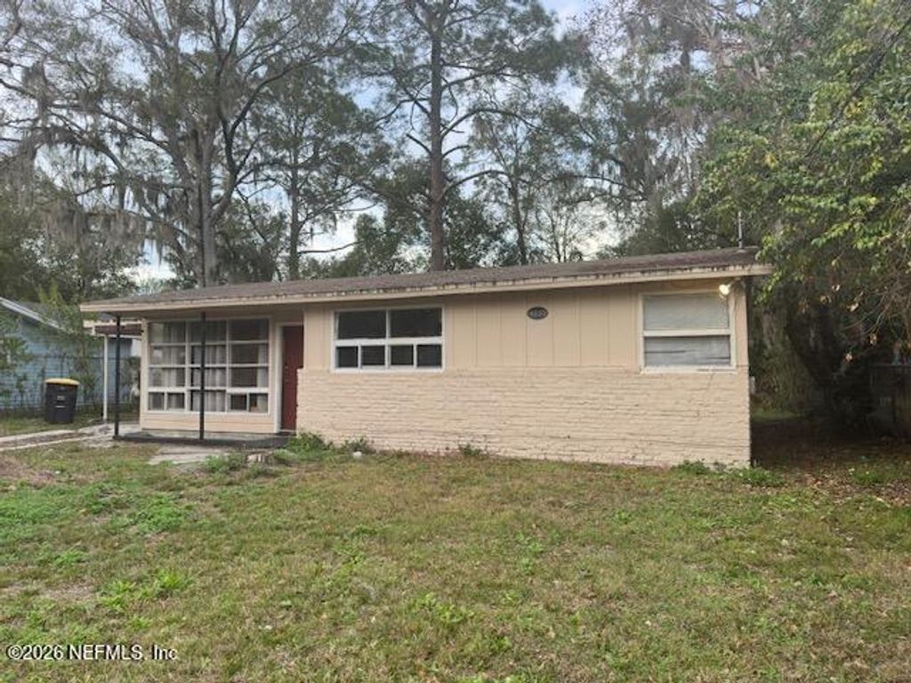 4633 SUFFOLK Avenue, Jacksonville, FL 32208