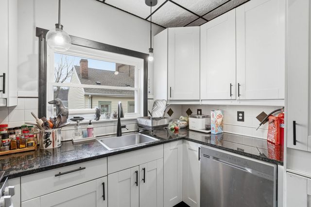 5133 Holmes STREET, Lawrenceville, PA 15201