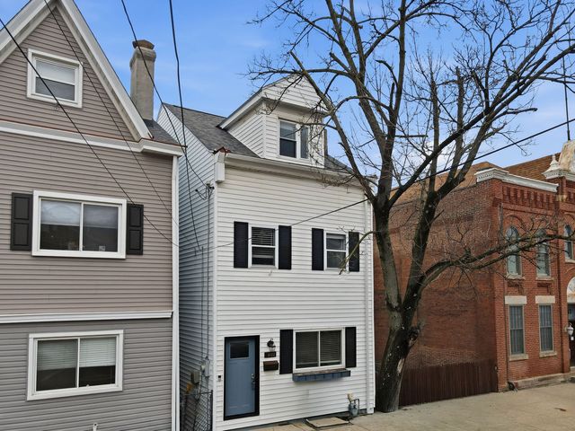 5133 Holmes STREET, Lawrenceville, PA 15201
