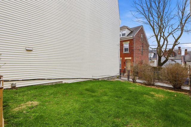 5133 Holmes STREET, Lawrenceville, PA 15201