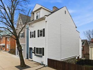 5133 Holmes STREET, Lawrenceville, PA 15201