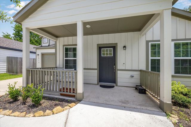 6913 New York Street, Houston, TX 77021