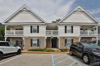 168 Brandy Mill Circle 5B, High Ridge, MO 63049