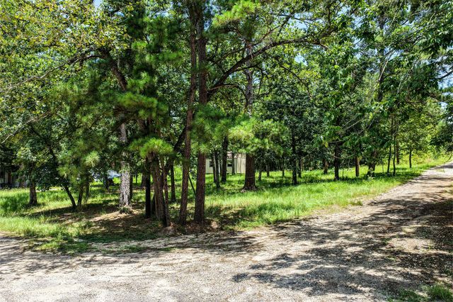 383 Post Oak Circle, Trinity, TX 75862